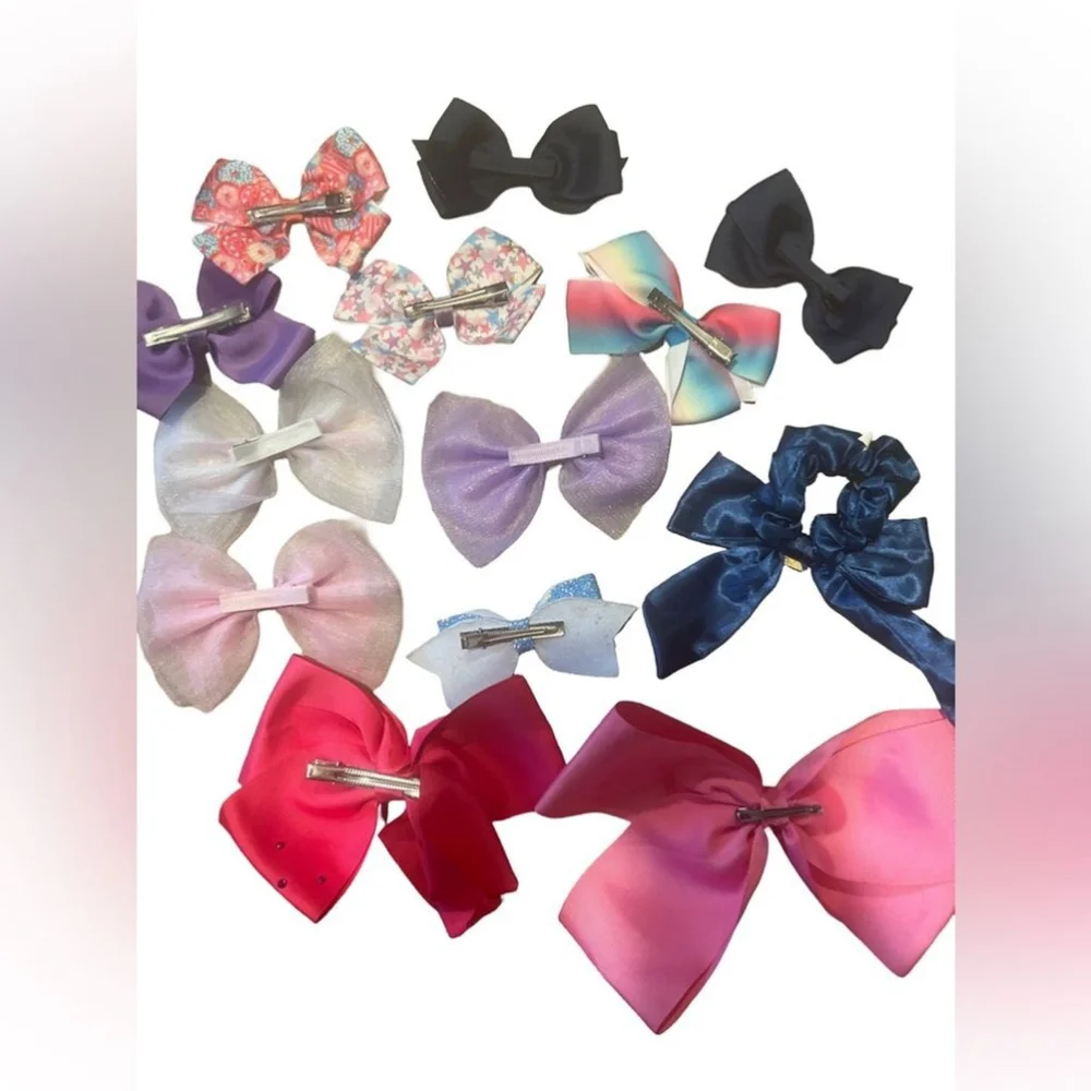 Mixed Lot of Hair bows 13 pieces